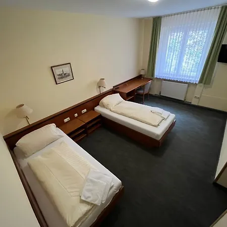 Hotell Hotel-gasthof Postbräu Dingolfing