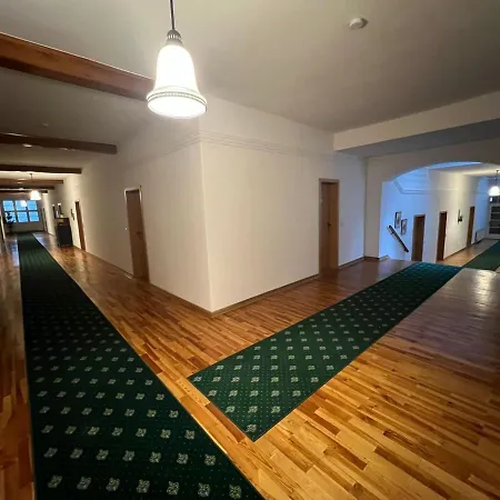 Hotel-gasthof Postbraeu