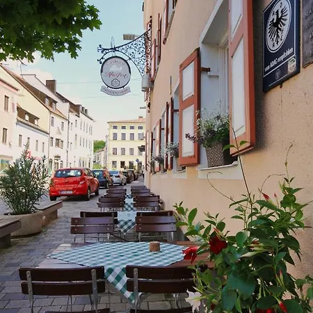 Hotel-gasthof Postbraeu