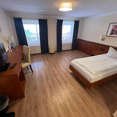 Hotel-gasthof Postbrau 3*