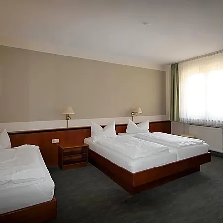 Hotel-gasthof Postbraeu ホテル