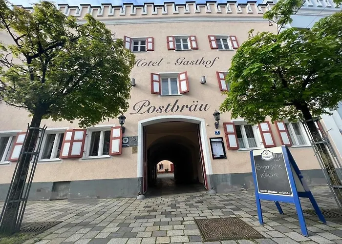 Hotell Hotel-gasthof Postbräu 3*