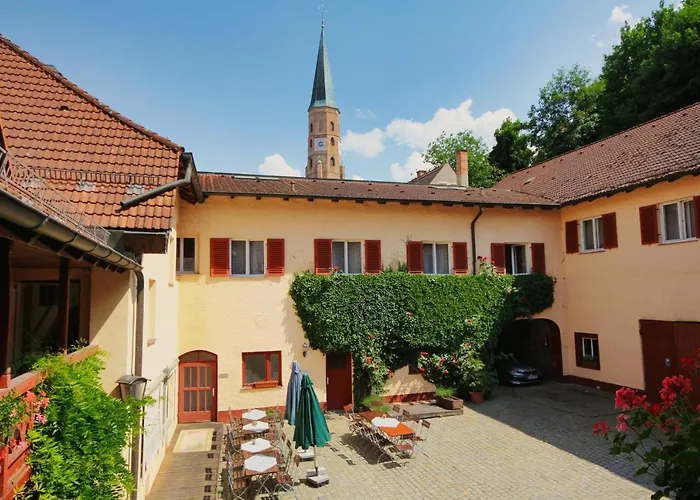 Hotell Hotel-gasthof Postbräu 3*